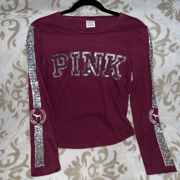 ‼️‼️Last price drop‼️‼️preloved Maroon Red Long sleeve Sequin VS pink top - Picture 2 of 14